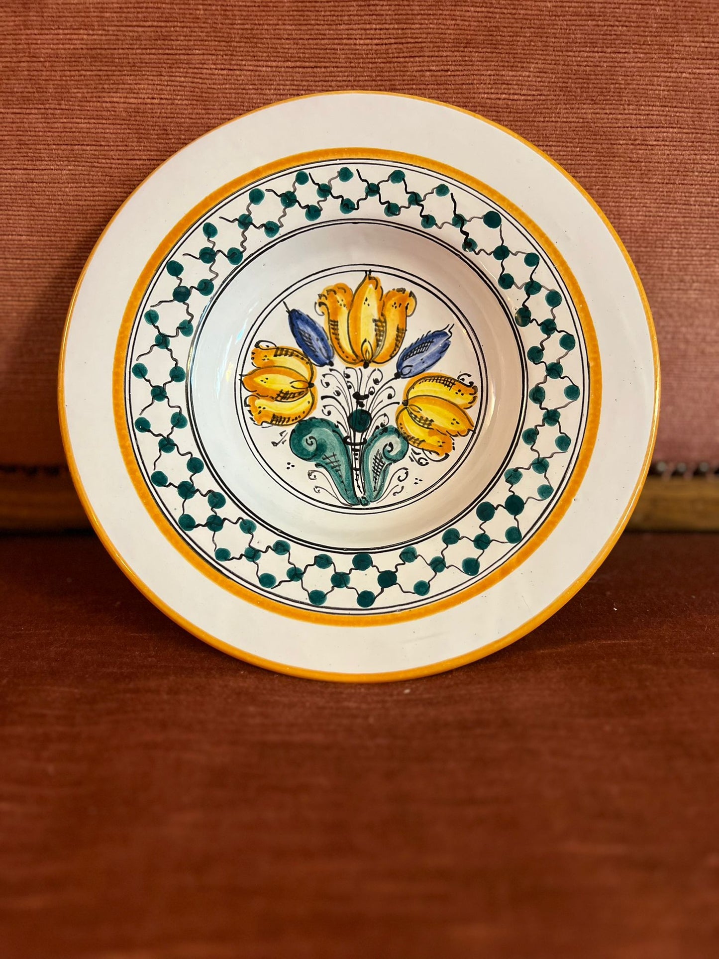 Assiette fleurie vintage (jaune)