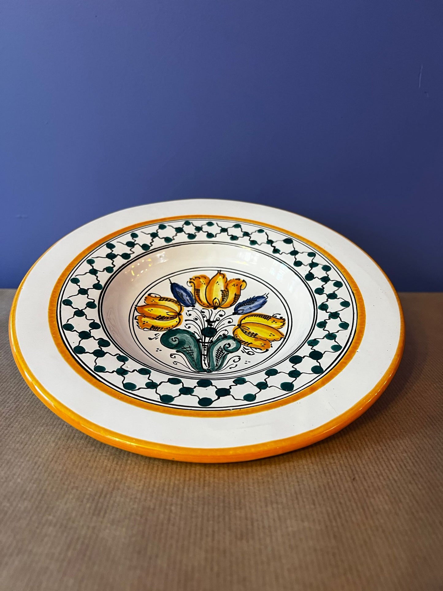 Assiette fleurie vintage (jaune)