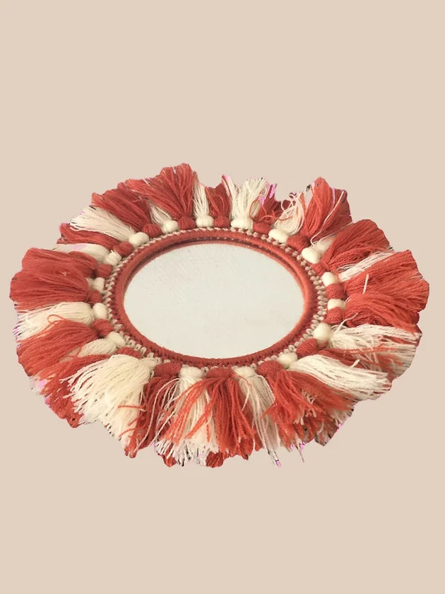 Miroir à pompons (orange & crème)