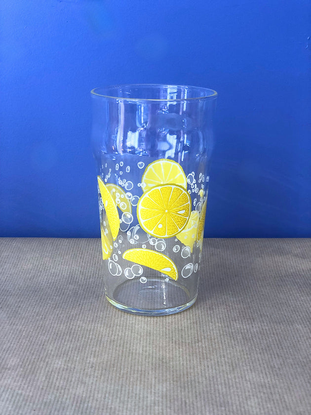 Grands verres à motifs (fruits)