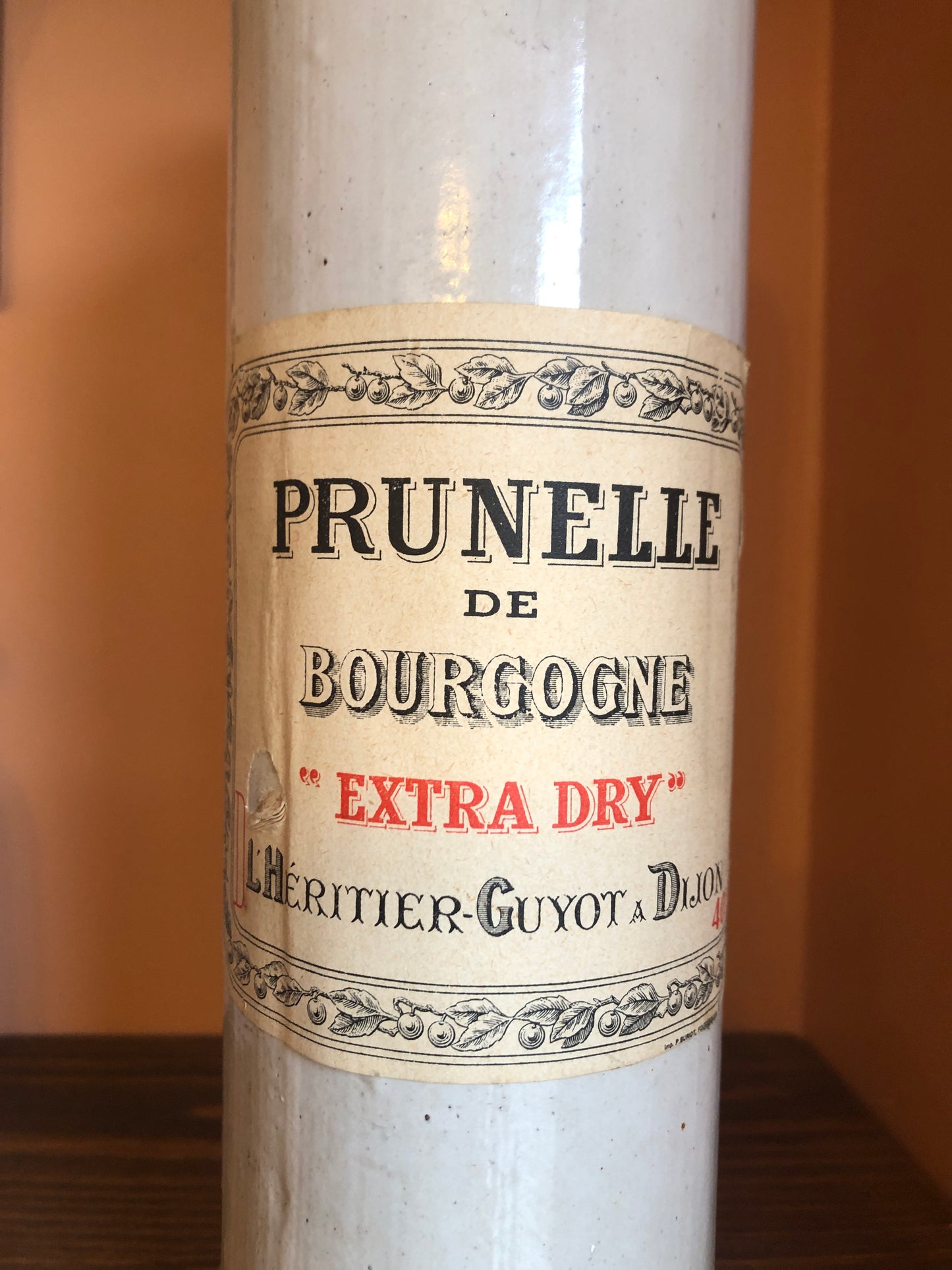 Bouteille Prunelle en grès vernissé